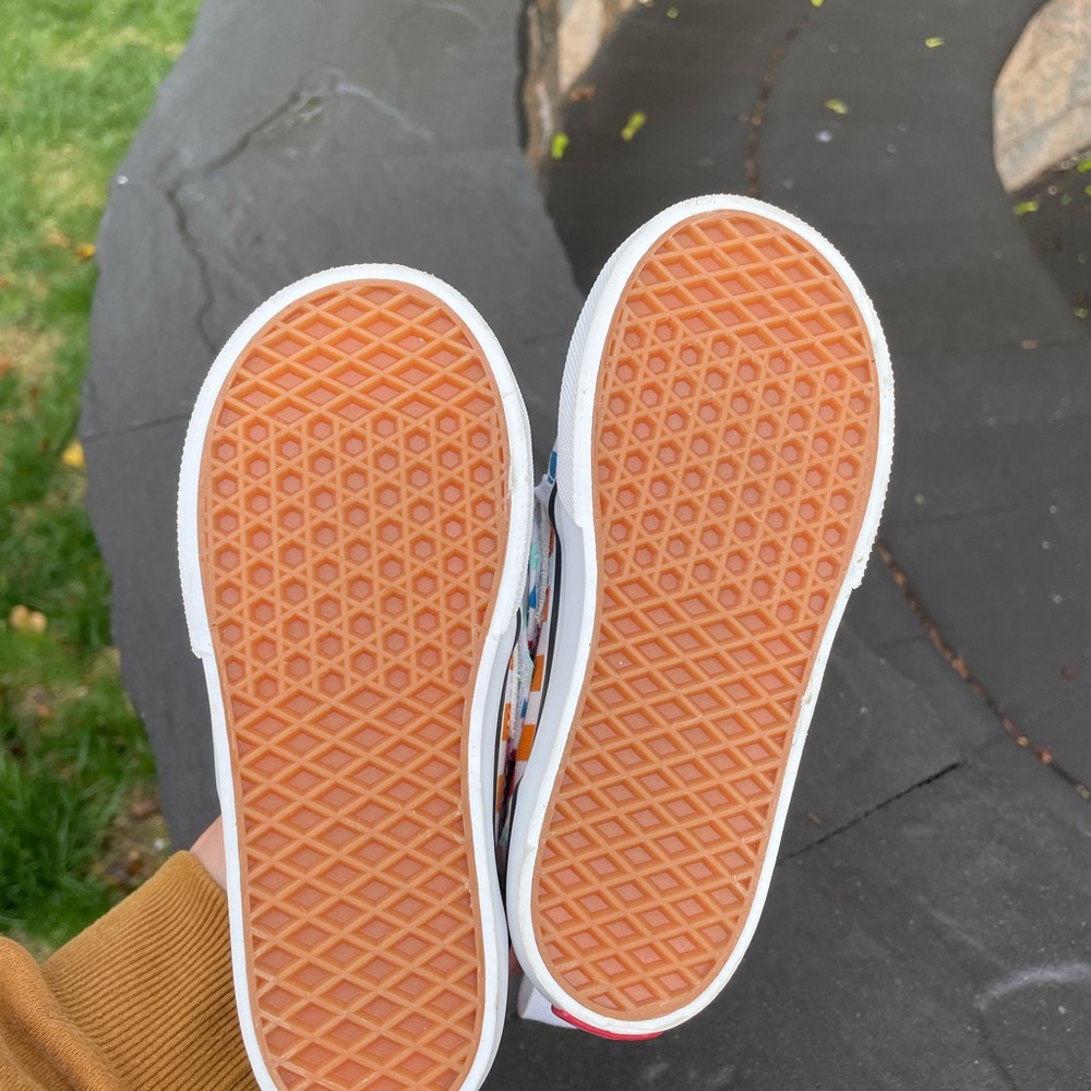 Toddler Rainbow Checker Slip-On vans - Picture 4 of 4